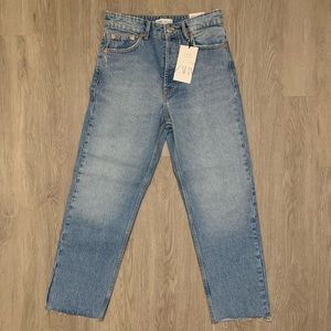 Zara Hi Rise Straight Ankle Length Jeans
